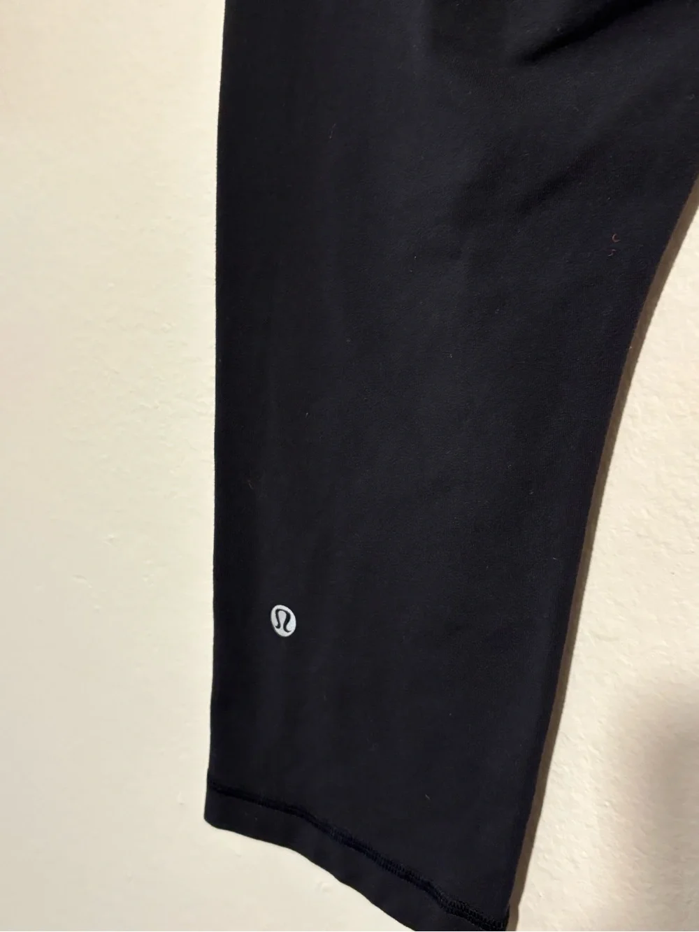 lululemon Black Crop Leggings Blue Yellow White Striped Waistband Size 12